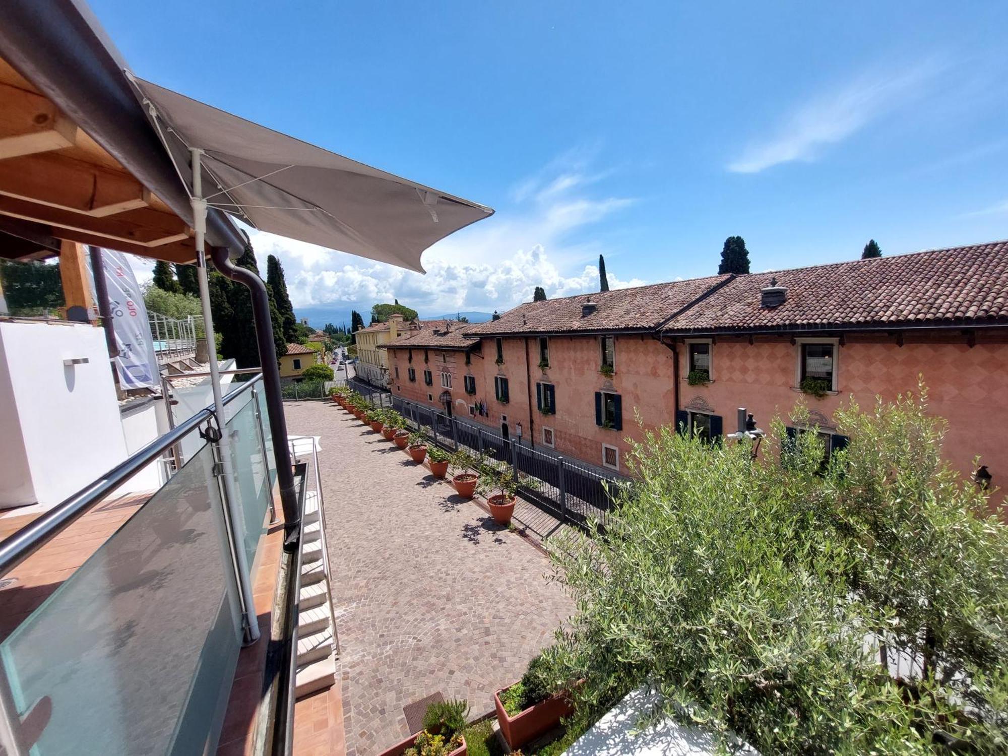 Pizzocolo Resort Fasano Гардоне Ривьера Экстерьер фото